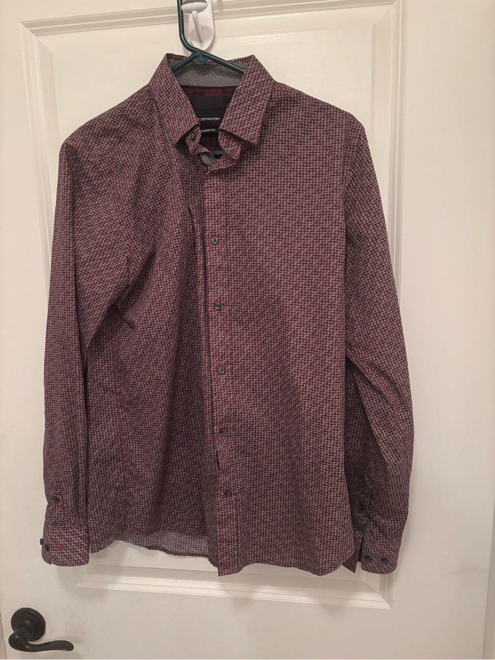 Definition Modern Fit Men’s Burgundy Geometric Button Down Dress Shirt Slim-Fit